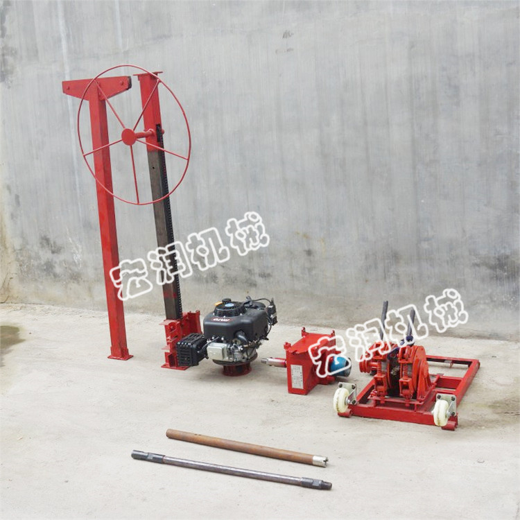 廠(chǎng)家生產(chǎn)汽油取芯機，戶(hù)外取芯勘探鉆機
