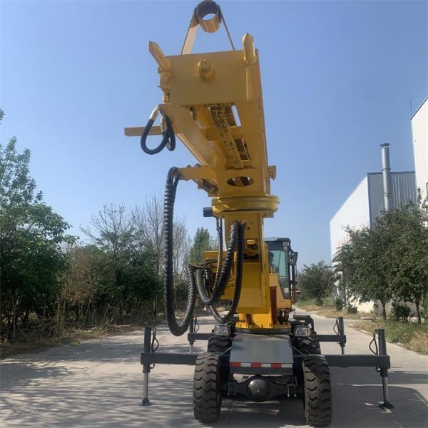 750輪式隧道鉆機，專(zhuān)業(yè)隧道鉆機廠(chǎng)家